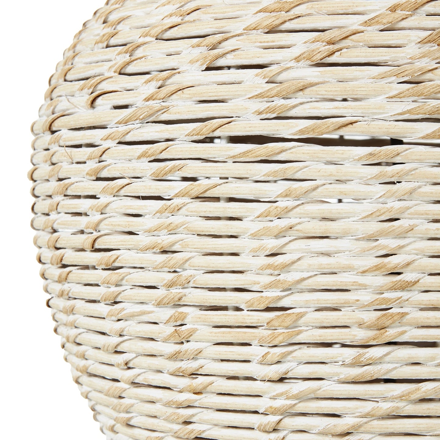 Chic White Wash Wicker Table Lamp With Linen Shade - Darlington's Décor
