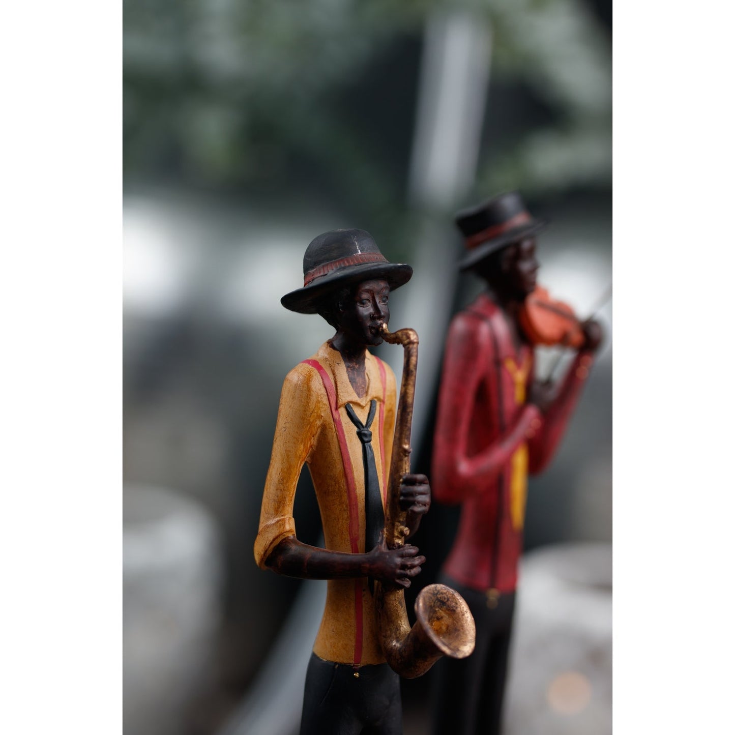 Elegant Standing Jazz Band Violinist Sculpture Focal Point - Darlington's Décor