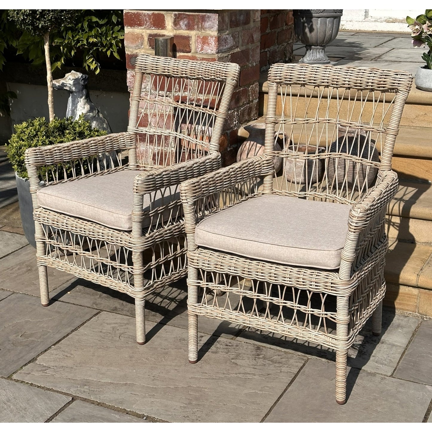 Elegant Outdoor 6 Seater Dining Set - Weatherproof Comfort - Darlington's Décor