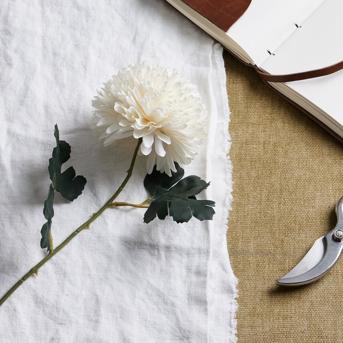Realistic White Chrysanthemum Stem for Timeless Decor - Darlington's Décor