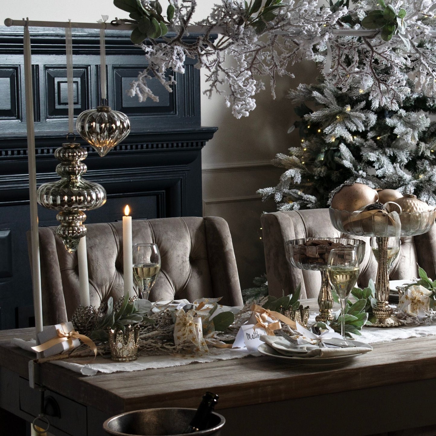 The Noel Collection Antique Silver Large Vallupe Bauble Elegance - Darlington's Décor
