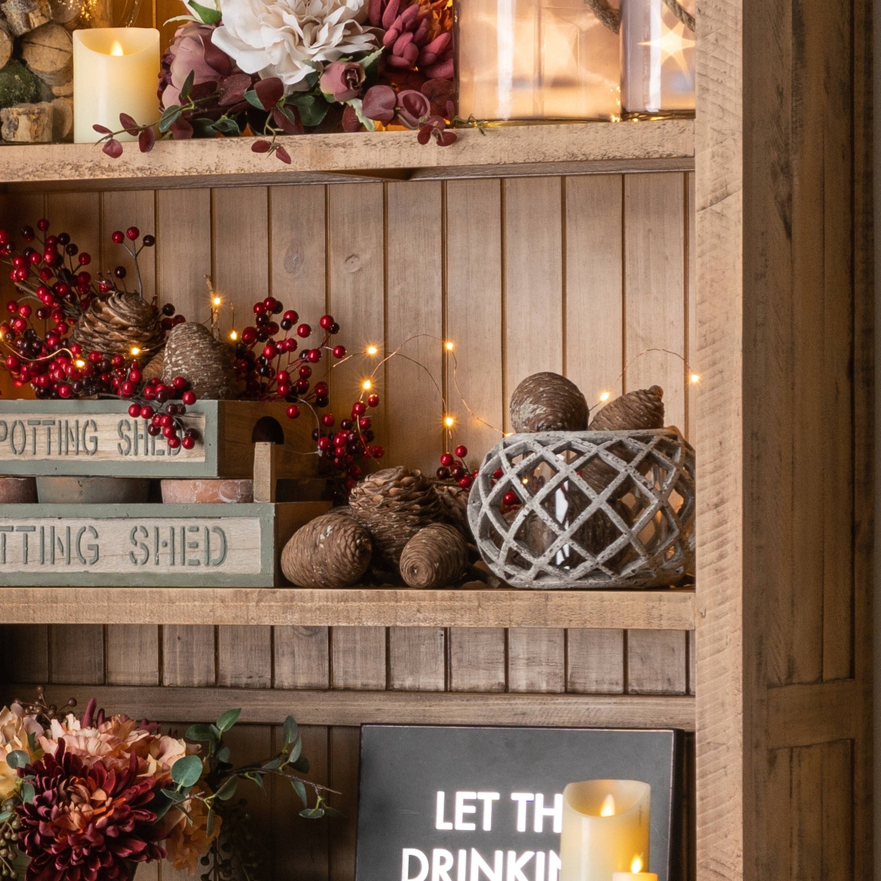 Chic Round Ceramic Lattice Hurricane Lantern for Stylish Lighting - Darlington's Décor