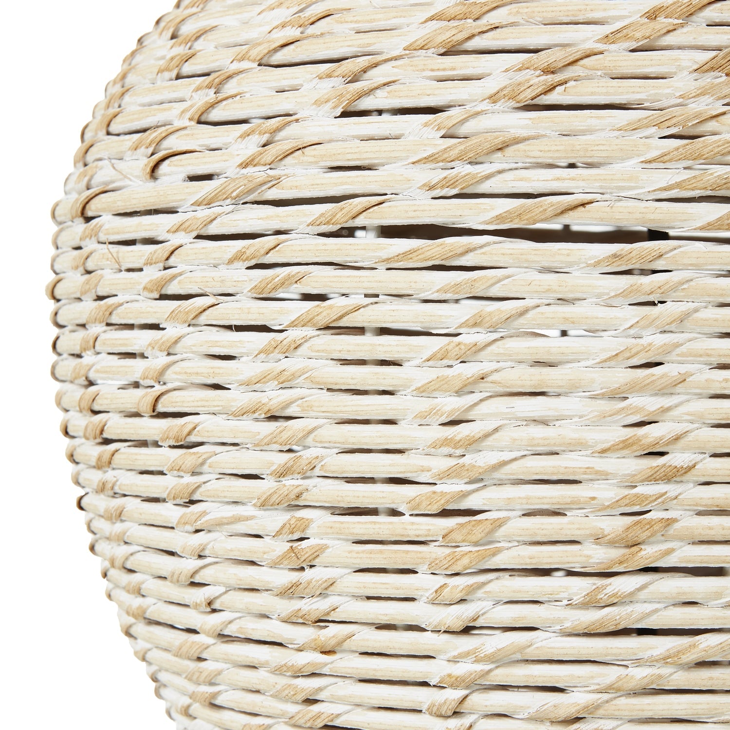 Chic White Wash Wicker Table Lamp With Linen Shade - Darlington's Décor