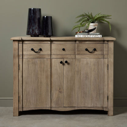 Elegant Copgrove Collection 1 Drawer 2 Door Sideboard - Stylish Storage Solution - Darlington's Décor