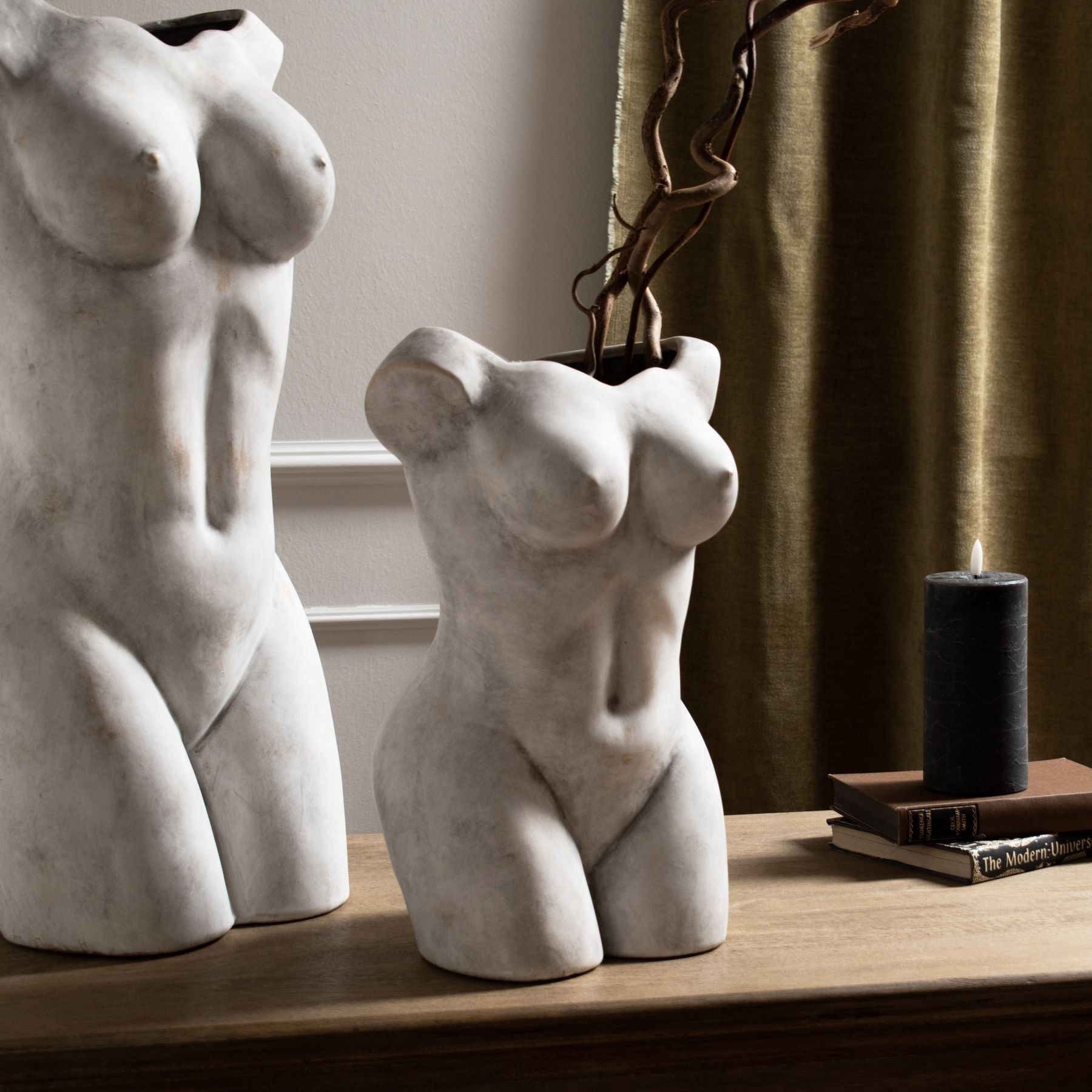 Elegant Female Figure Vase for Modern Home Decor - Darlington's Décor