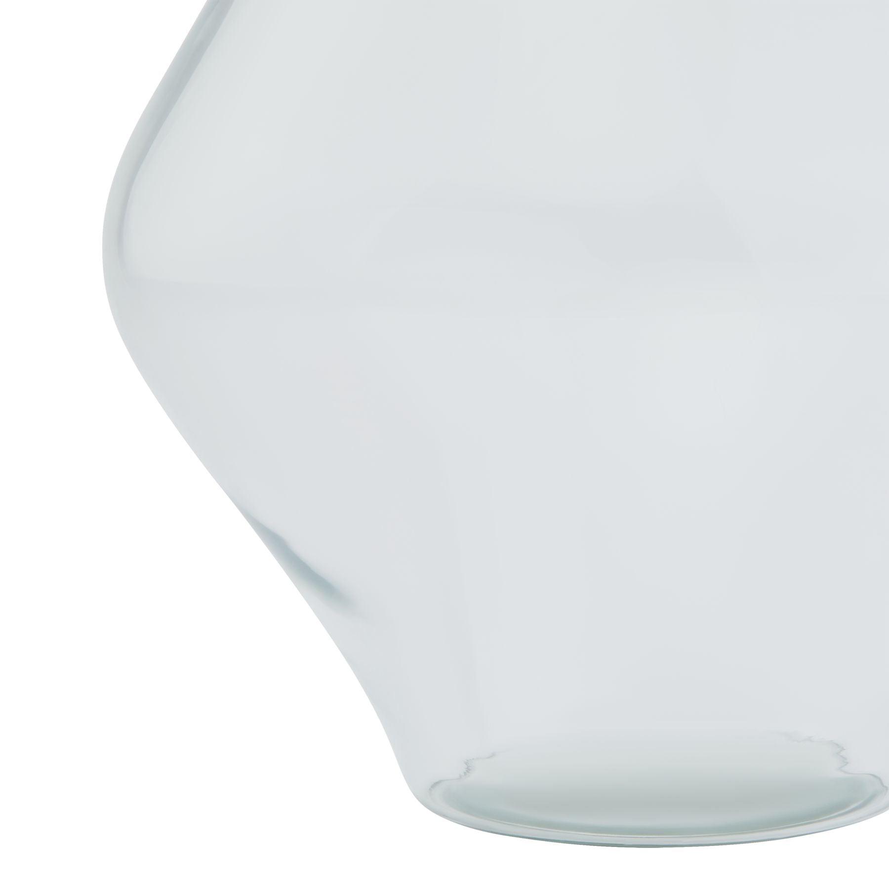 Elegant Platform Bouquet Vase for Stunning Floral Displays - Darlington's Décor