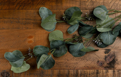 Eucalyptus Stem Spray for Refreshing Home Decor - Darlington's Décor