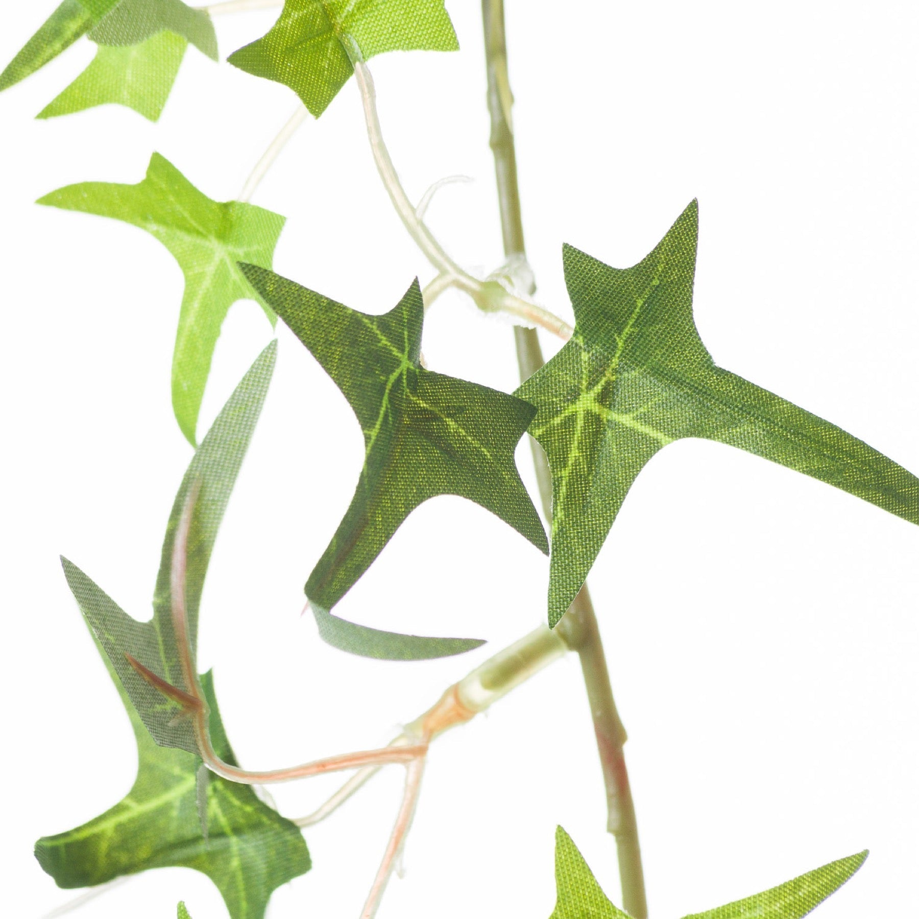 Lifelike Small Ivy Garland for Stylish Décor - Darlington's Décor