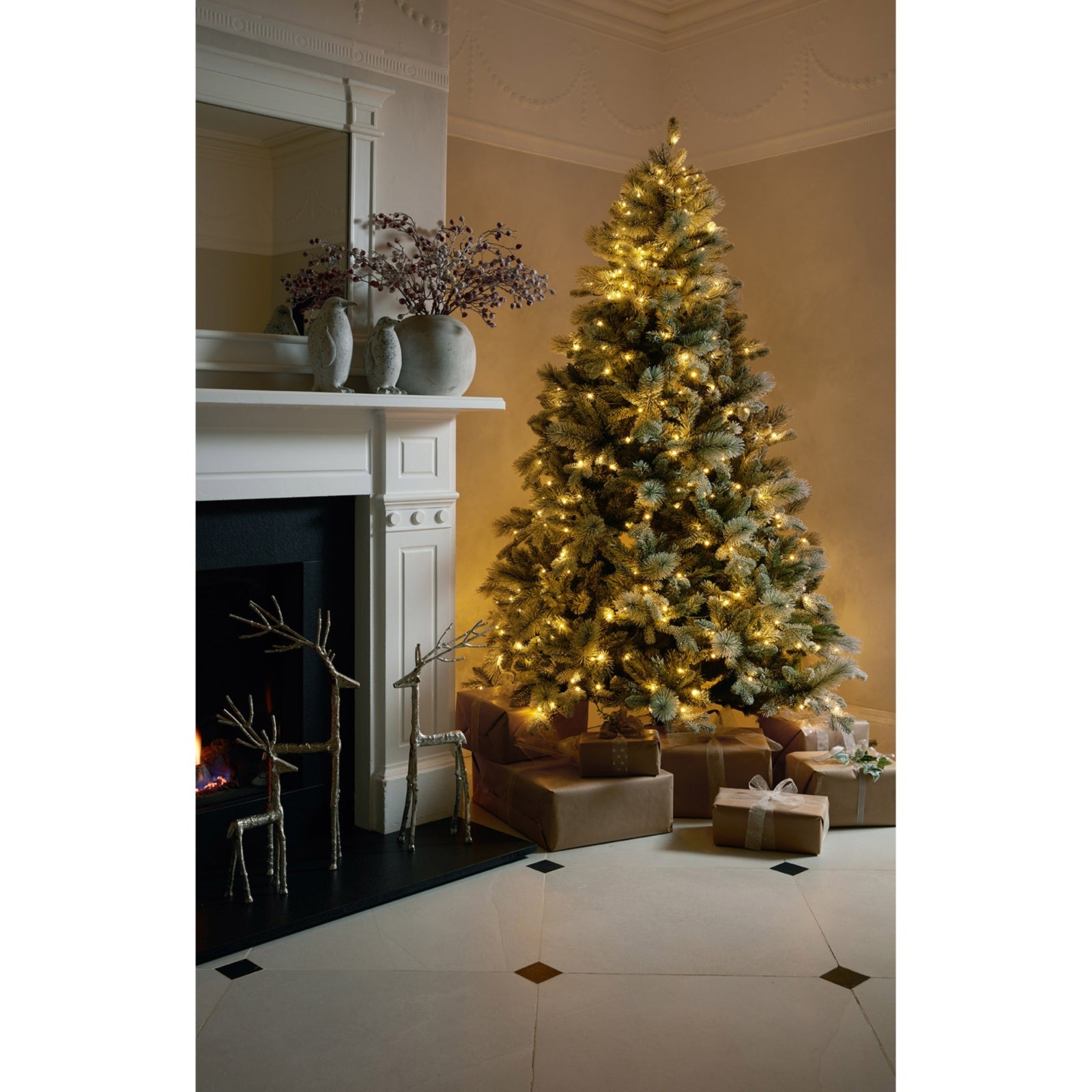 Snowy Forest Fir Pre - Lit 400L Led Christmas Tree Elegance - Darlington's Décor