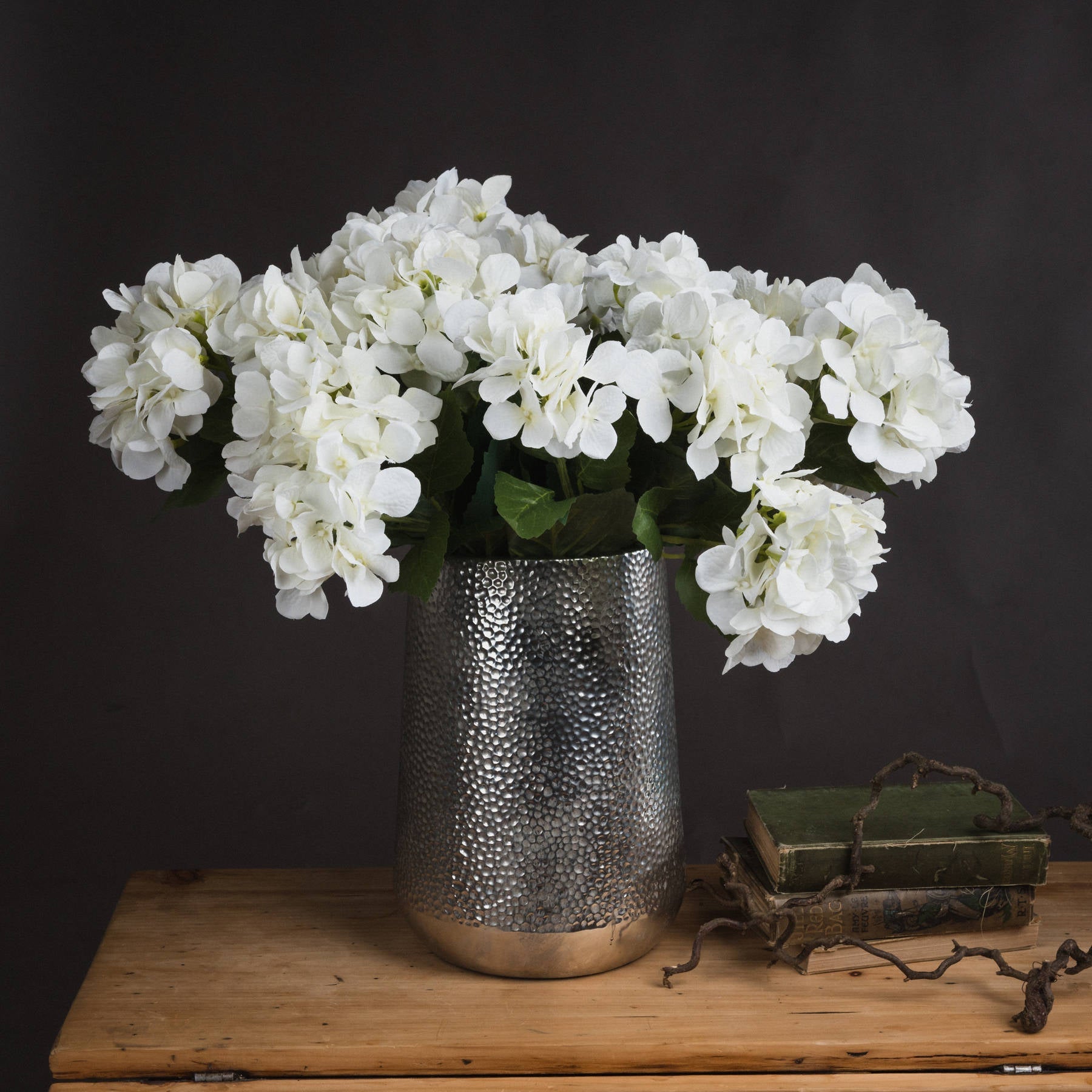 Stunning White Hydrangea Bouquet for Timeless Elegance - Darlington's Décor